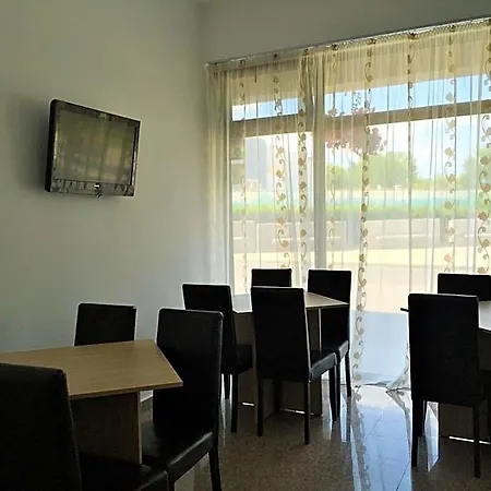 Mihaela Hotel 3*